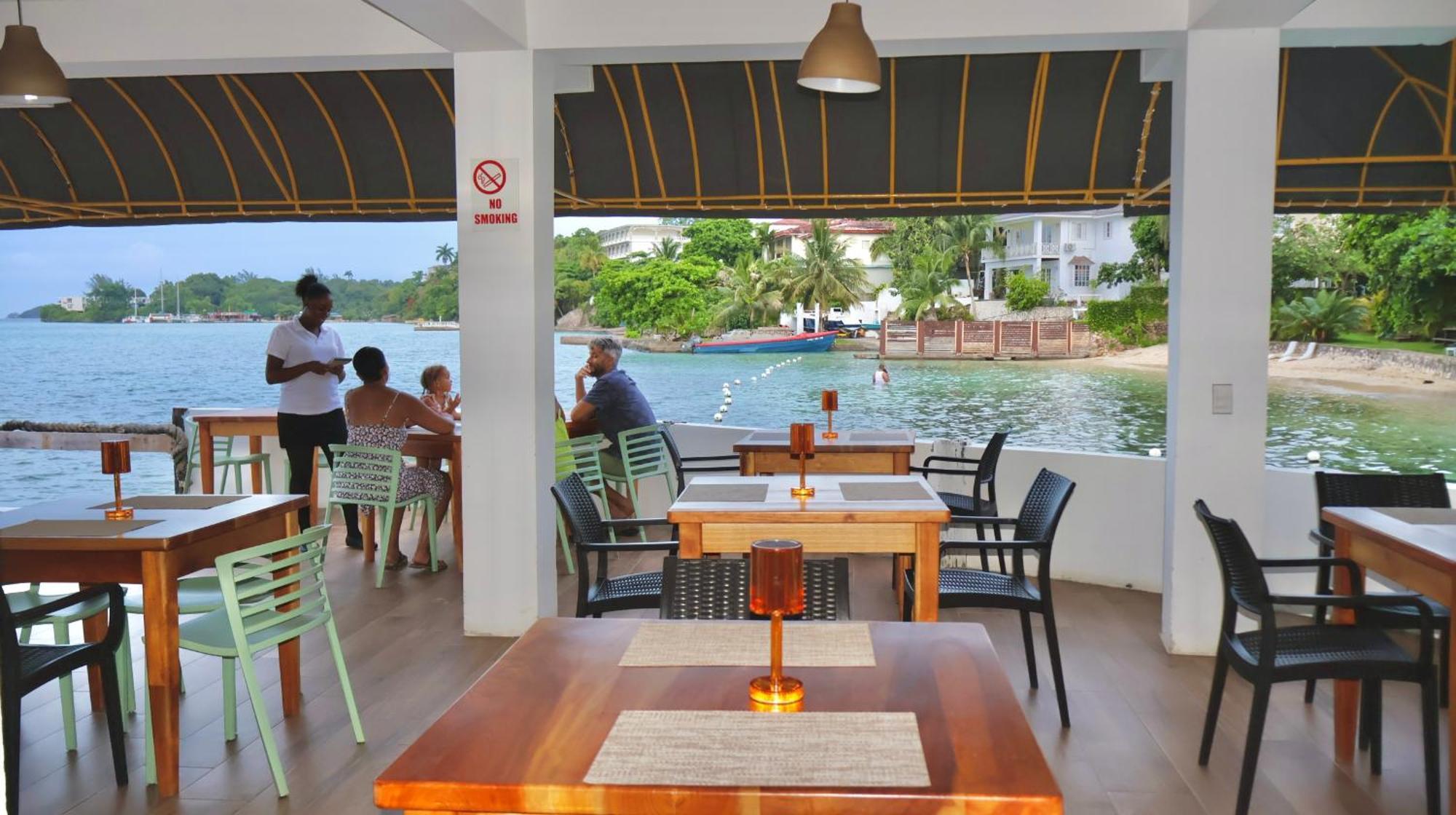Ocean Palms Hotel Ocho Rios Luaran gambar